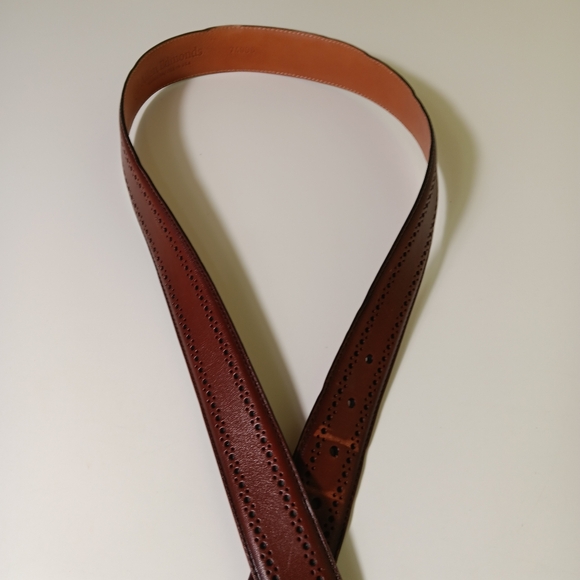 Allen Edmonds Manistee Dress Belt Mens 36 Chili Leather Perforated Made USA - Picture 8 of 10